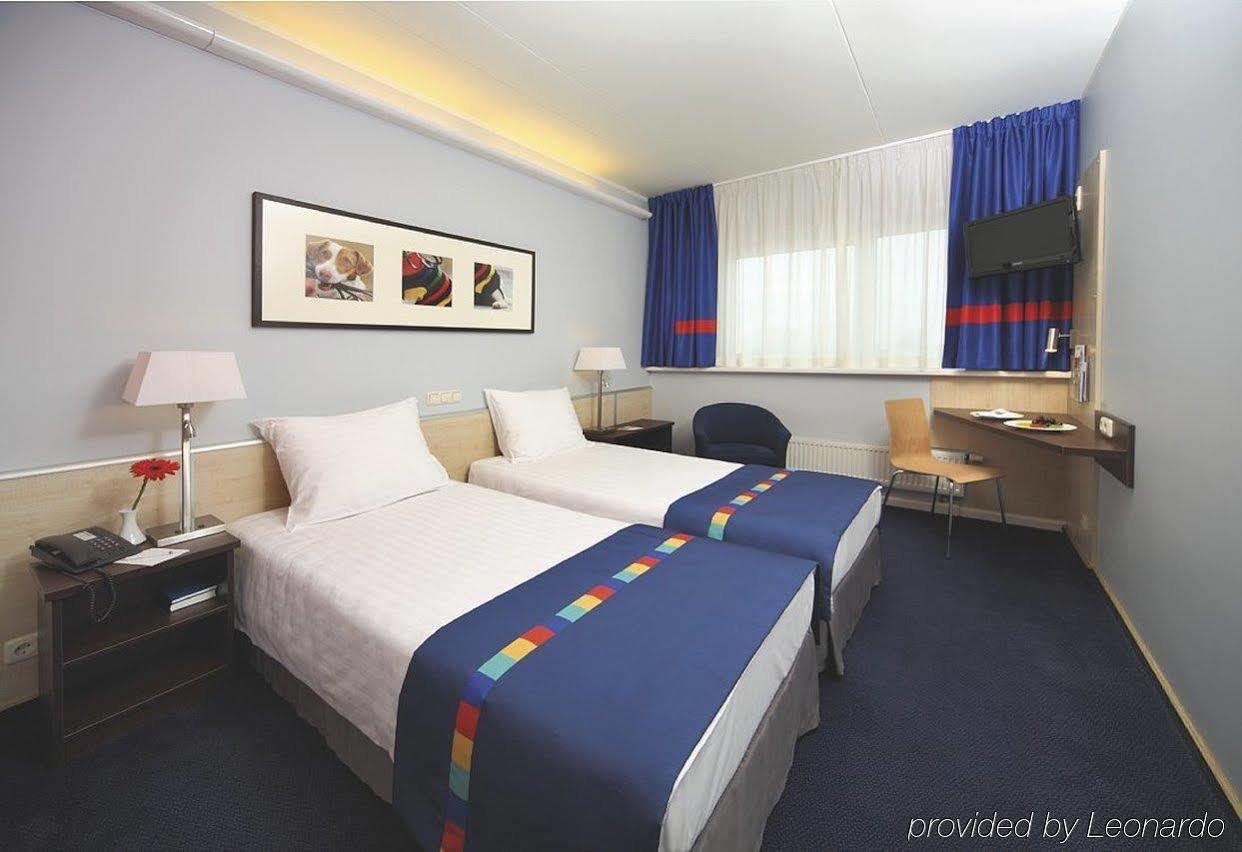 Green Park Hotel VNO Kültér fotó